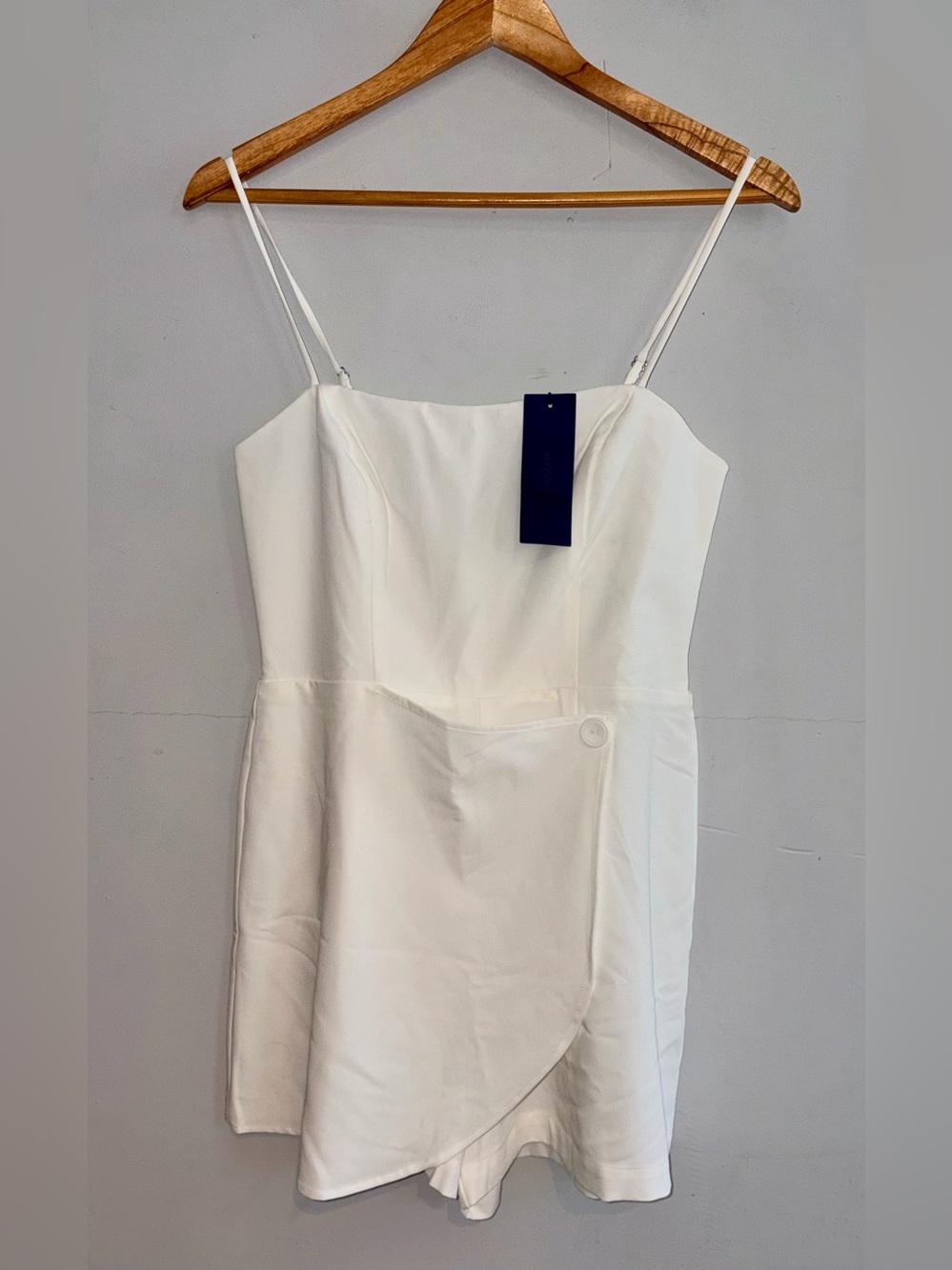 ECLAIR White Skort Romper Sz M NEW!